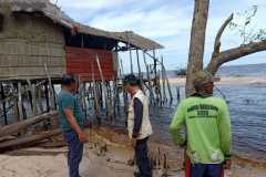 Enam rumah nelayan di Kotawaringin Timur hancur disapu banjir rob
